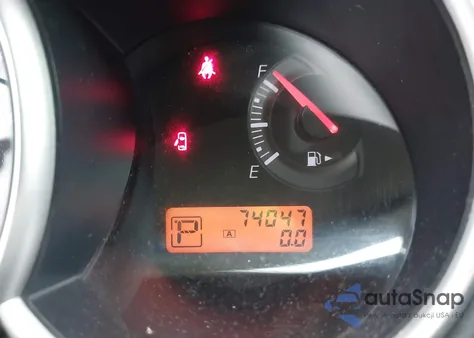 2010 Nissan Versa 1.8S z USA, uszkodzony, nr VIN 3N1BC1CP7AL459953